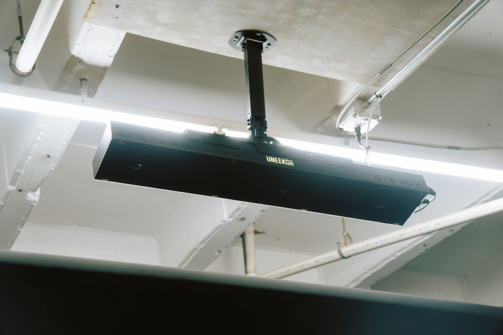 Bryson's Launch Monitor golf simulator